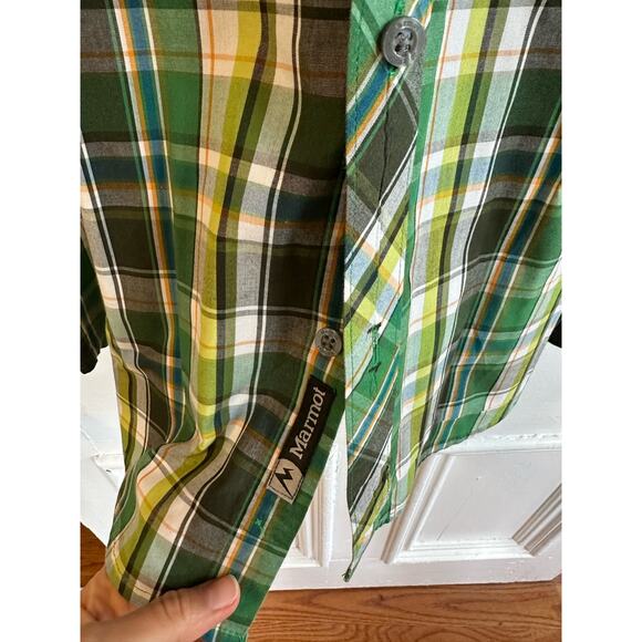 Marmot Mens Short Sleeve Button Down Shirt Sz Large - Picture 6 of 9